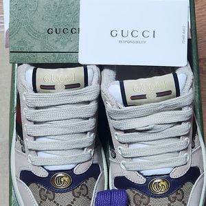 폭탄가격 내림급처/빨리빨리가져가세요/GUCCI GG스니커즈(운동화)/새상품/여용
