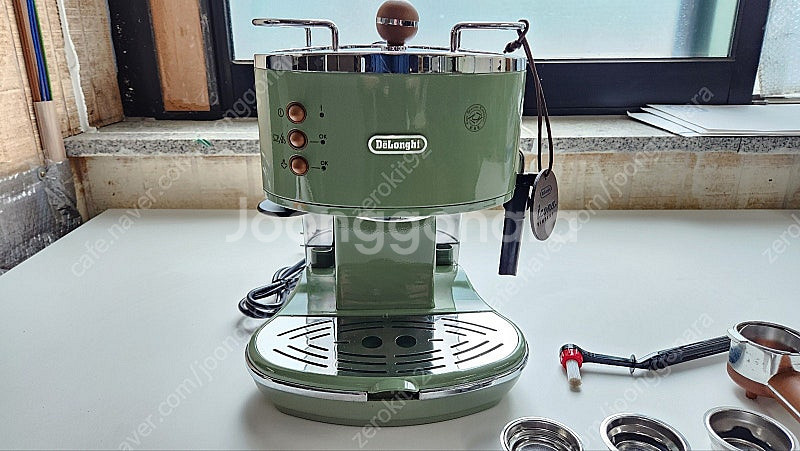 드롱기 아이코나 Delonghi 반자동 커피머신 ECO...--1