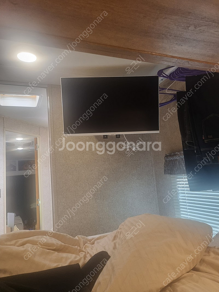 토이하울러 카탈리나 29피트 카라반 팝니다--4