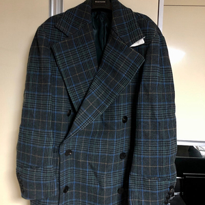 우영미 19FW 남자 블루블랙 더블코트