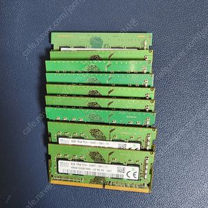 노트북용 메모리 램 DDR4 8GB 9개 개당 1.5만 (2666 /2400 MHz) 팝니다.