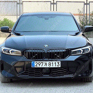BMW 3시리즈 중고 BMW 중고 BMW 3시리즈 중고차 할부가능 검정색 2023년식 26,074km 320i M 스포츠 중고차카페