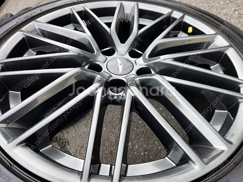 [판매] 제네시스 G70 18인치 순정휠 타이어 세트 팝니다 245 45 18--5