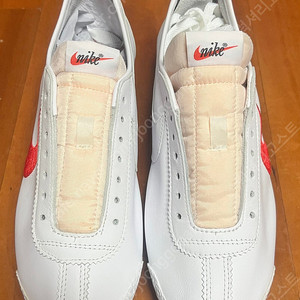 나이키 코르테즈 72 슈독 OG 슬림 스우시 CJ2586-100 판매합니다