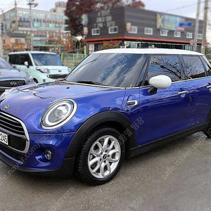 중고 미니쿠퍼 중고 가격 파란색 2021년식 23,047km 5도어 HIGH 3세대 수원중고차