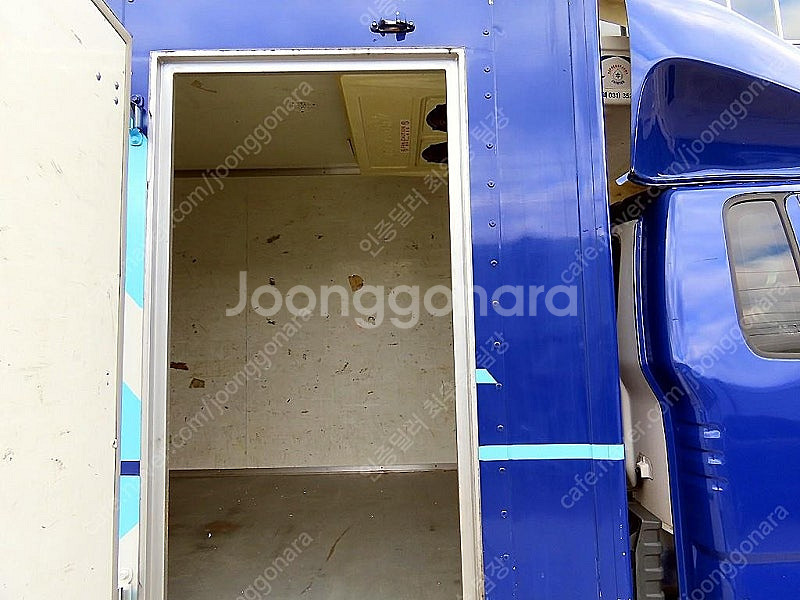 중고 봉고3 1톤 내장탑차 파란색 2019년식 85,7...--7