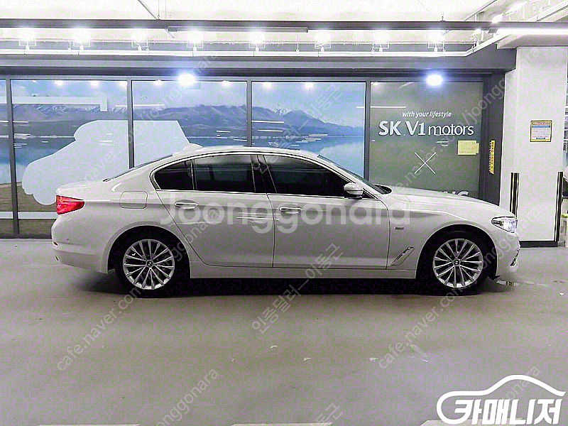 [BMW]5시리즈 (G30) 520d xDrive 럭셔...--3