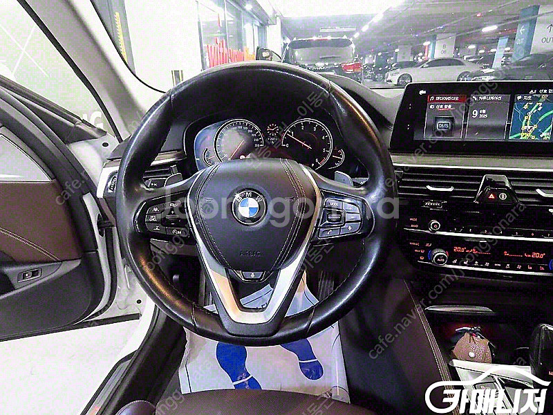 [BMW]5시리즈 (G30) 520d xDrive 럭셔...--8