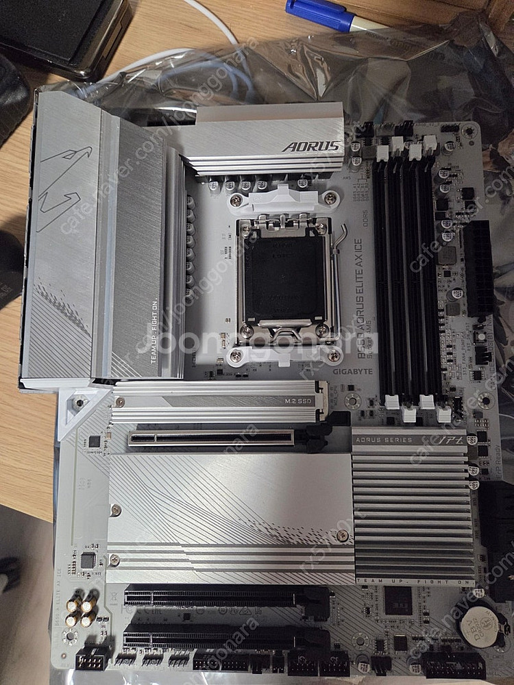 B650 Aorus elite ax ice 메인보드 판...--0
