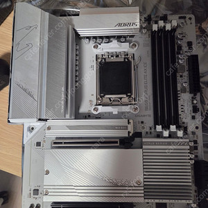 B650 Aorus elite ax ice 메인보드 판매합니다