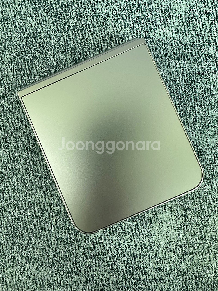*새상품급* 갤럭시Z플립6 256G 실버 24년 9월개...--2