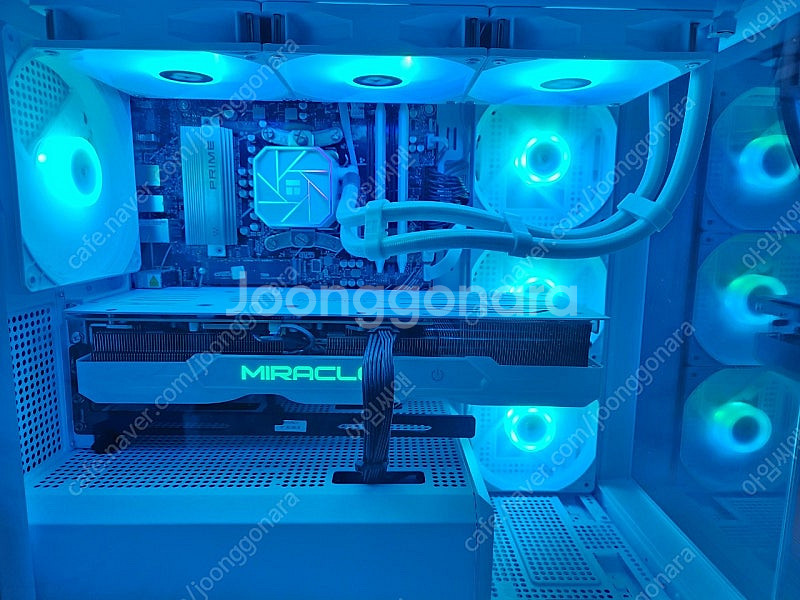 9800X3D 4080super 고사양 데스크탑 컴퓨터--1