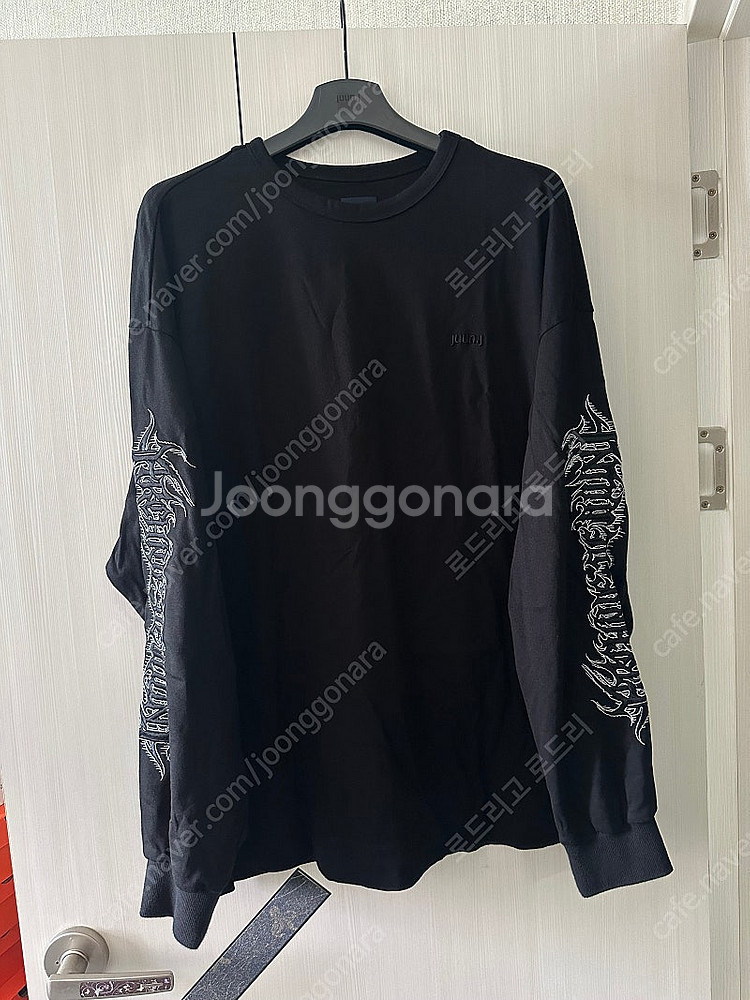 준지 뉴 오버핏 아카이브 자수 롱 슬리브 팝니다--1