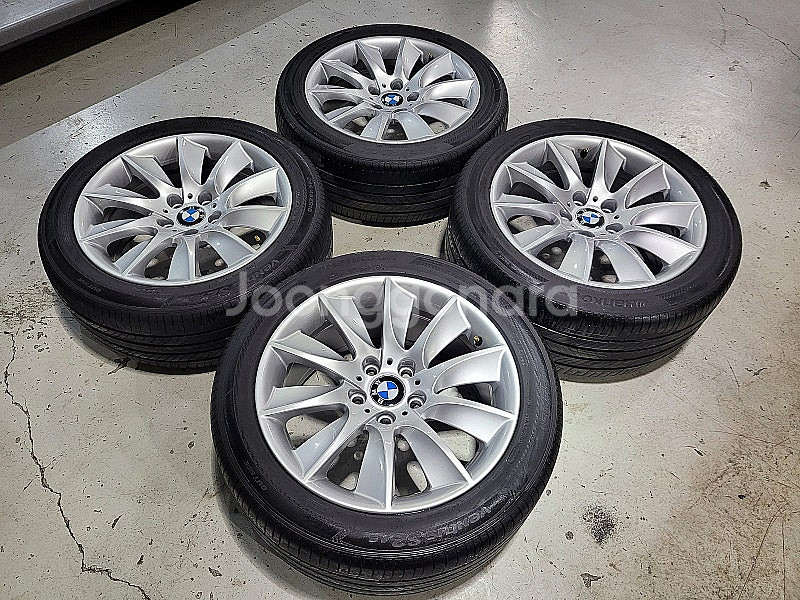 <판매> BMW F10 5시리즈 터빈18인치 순정휠타이...--0