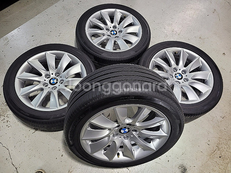 <판매> BMW F10 5시리즈 터빈18인치 순정휠타이...--5