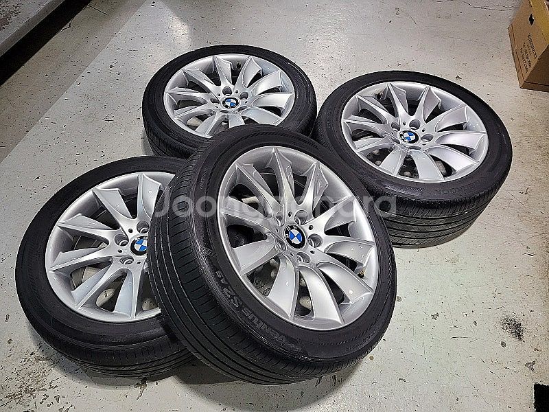 <판매> BMW F10 5시리즈 터빈18인치 순정휠타이...--6