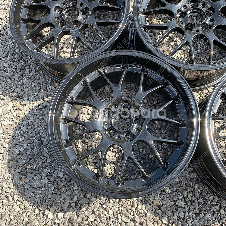 18인치 BBS CHR.st 유광블랙 대만산 중고휠 1...--4
