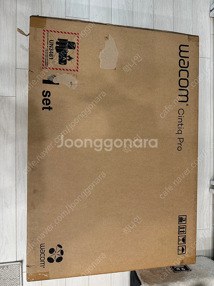 신티크 프로 24 논터치 판매합니다.--6