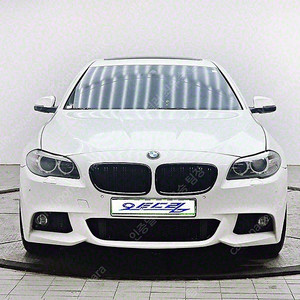 BMW 5시리즈 중고 BMW 중고 5시리즈 흰색 2015년식 520d xDrive 수원중고차