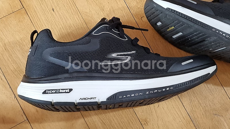 스케쳐스 고워크 워크아웃 워커--1