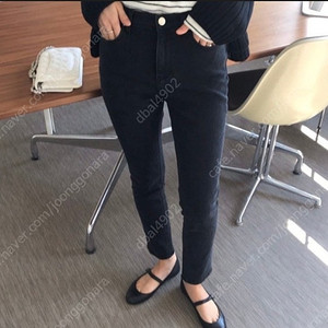 코드유(타낫)Even skinny jean