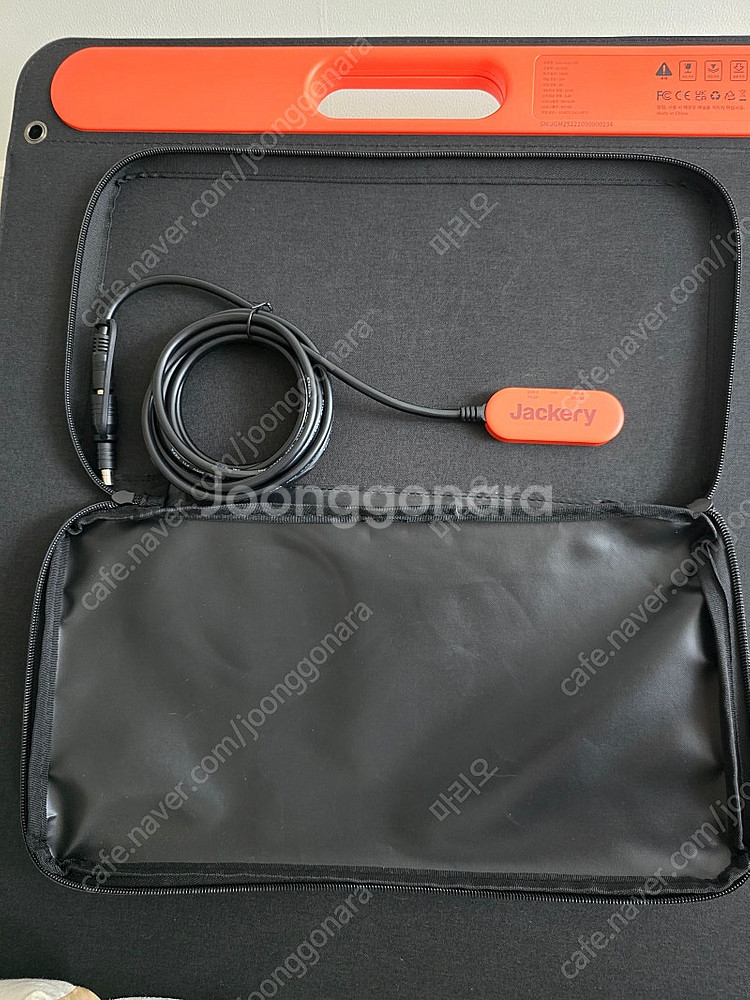 잭커리 태양광패널100W( 미사용)--2