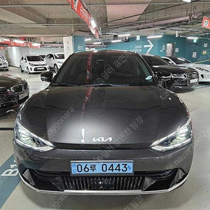 EV6 중고 EV6 중고차 회색 2022년식 47,011km 롱레인지 AWD 어스 중고자동차