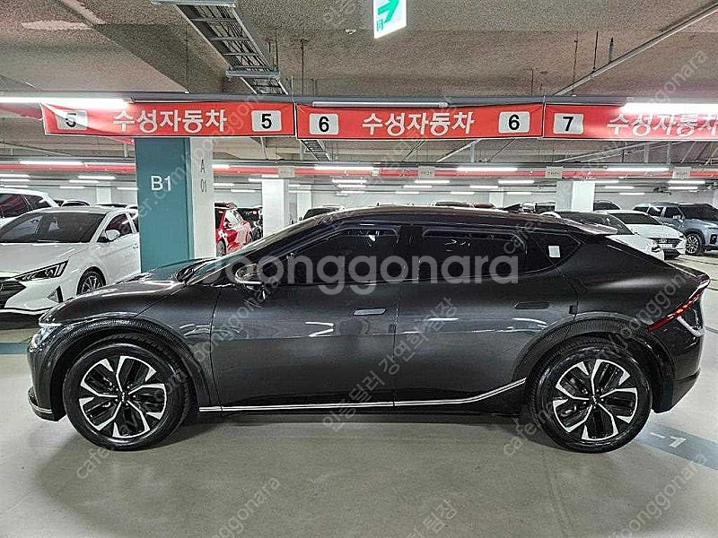 EV6 중고 EV6 중고차 회색 2022년식 47,011km 롱레인지 AWD 어스 중고자동차--4