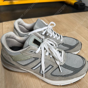 [260] 뉴발란스 990v5 그레이