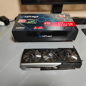 사파이어 라데온 RX 5700 XT NITRO+ Special Edition 팝니다