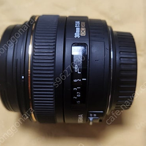시그마 30mm f1.4 삼식이 팝니다(캐논용)