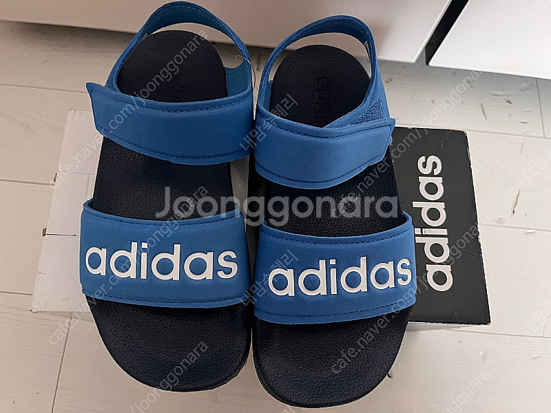 아디다스 키즈 아딜렛 샌들 K G26878 새상품--0