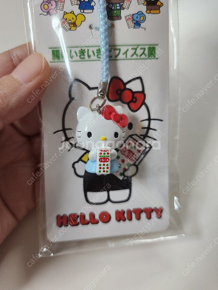 헬로키티 야구르트 콜라보 키티 스트랩 2종세트 고전 키...--2