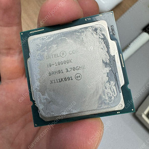 i9 10900k intel cpu 팝니다.