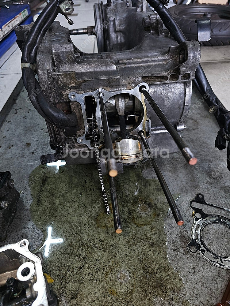 PCX ABS 21년식 160리빌딩 팝니당.--6