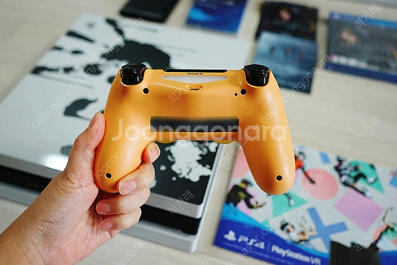 ps4 pro 데스스트랜딩 에디션(박스만오픈사용x)--2