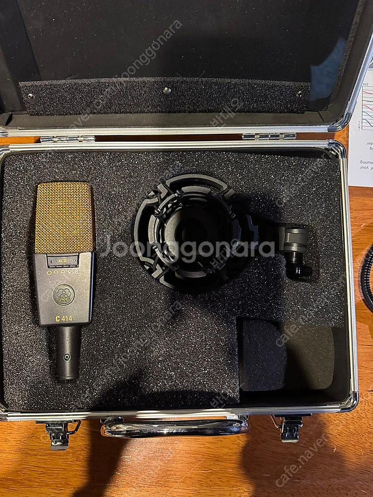 유니버셜오디오 2-610 듀얼마이크프리 / AKG C4...--3