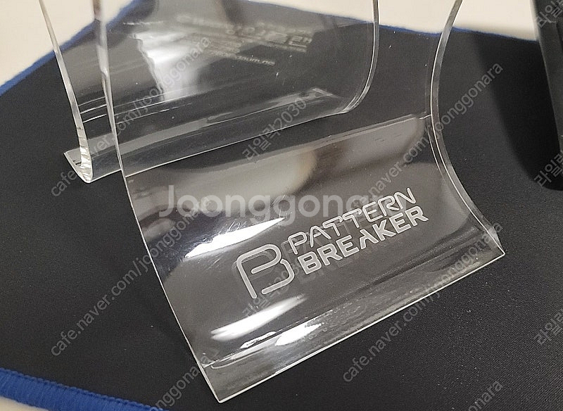 패턴브레이커 아크릴 헤드셋거치대--1