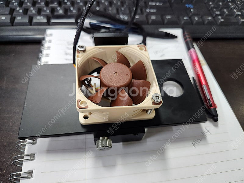 오픈파일럿 이온거치대 판매합니다.--1