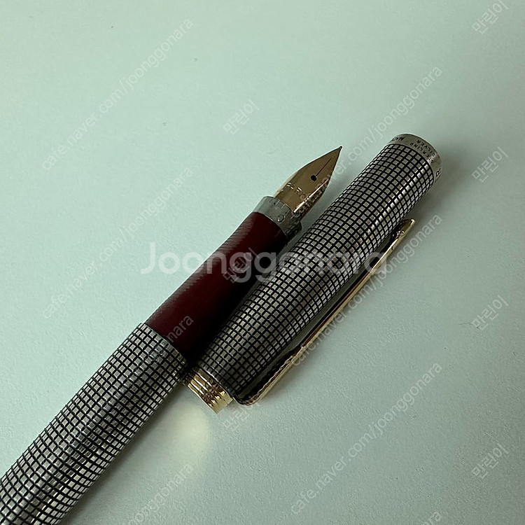 파카75 희귀 프로토타입 레드섹션 만년필 판매--2