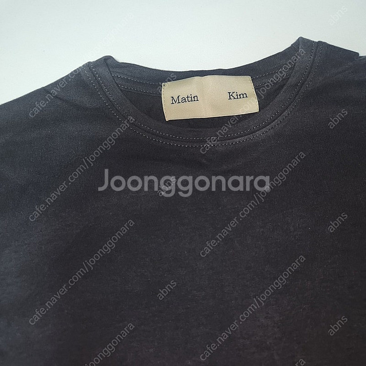 마뗑킴 티셔츠 fw 코튼탑 차콜, 베이지 일괄 판매합니다--1