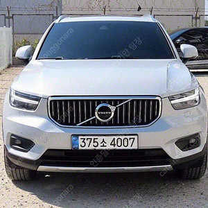 볼보 중고 XC40 중고 볼보 중고차 B4 인스크립션 중고차구매