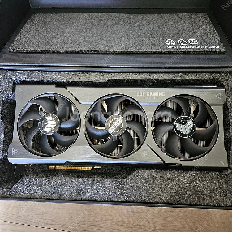 ASUS TUF 라데온 RX 7900 XTX--2