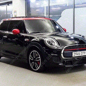 중고 미니쿠퍼 중고 가격 회색 2018년식 JCW 중고차카페