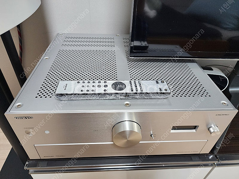 온쿄 A-9000R--1
