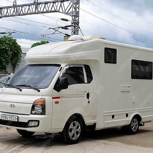 캠핑카 중고 포터2 흰색 2019년식 37,738km 기본형 주말 출고가능