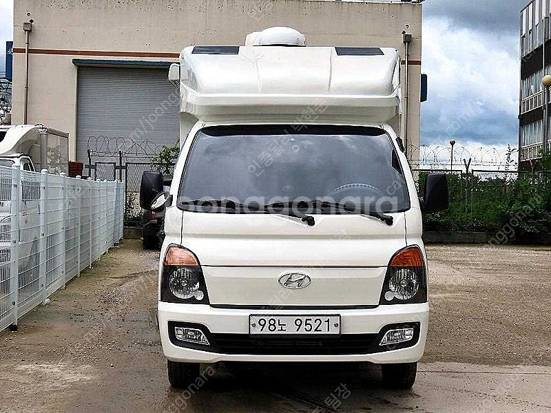 캠핑카 중고 포터2 흰색 2019년식 37,738km ...--2