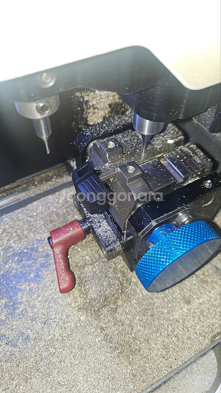 [판매] BMW 320i E바디 스마트키 전손 / 올키 분실 → 신형 스마트키 2개 복원 완료!--5