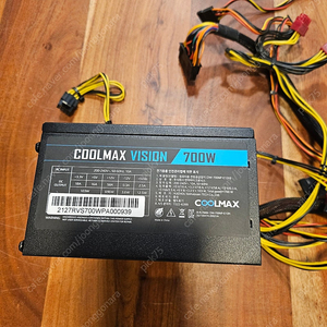 마이크로닉스 COOLMAX VISION 700W 파워서플라이 판매합니다.