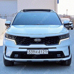 쏘렌토 중고 신형 쏘렌토 MQ4 중고 쏘렌토 중고차 흰색 2021년식 74,615km 디젤 2.2 2WD 노블레스 중고차카페